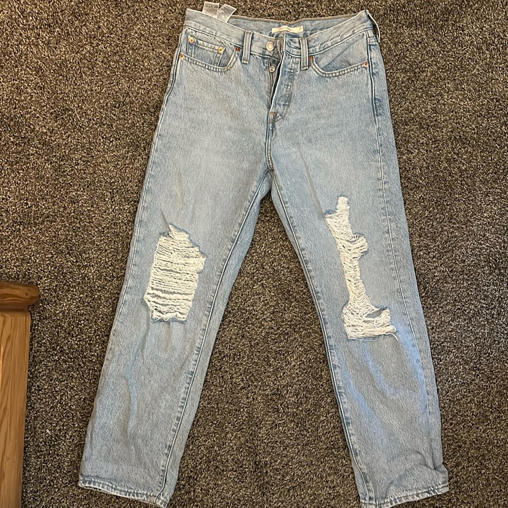 Levi Women’s Wedgie Straight Ankle Jeans